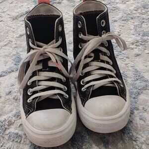 Chuck Taylor All Star Move Platform Canvas Shoes Girls Size 4